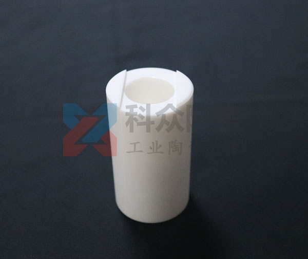 高鋁陶瓷耐磨管是什么？它的優點在哪？